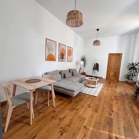 Schei Gate Apartment Brasov
